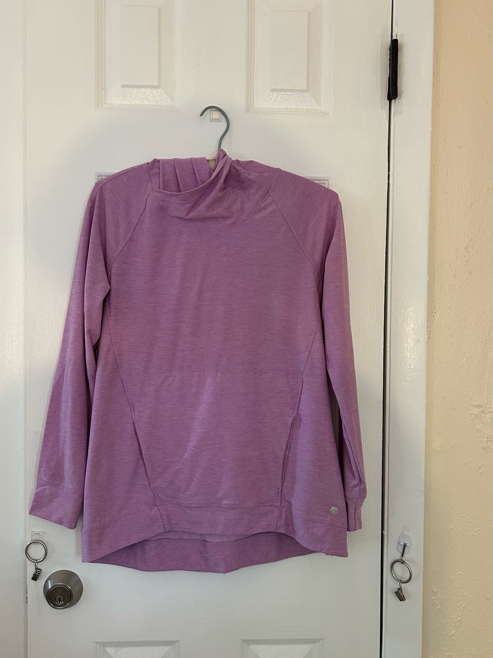 Apana Women’s Pullover Hoodie Small Purple Athleisure Yoga Activewear Preppy - Picture 2 of 13